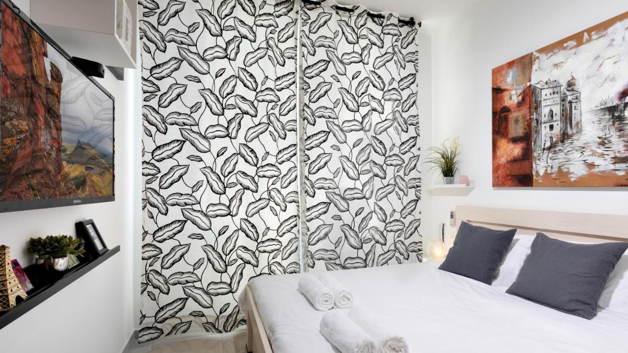 Stylish 1Br Flat For 4 Ppl In Allenby By Holyguest Tel Aviv-Jaffa Exterior foto