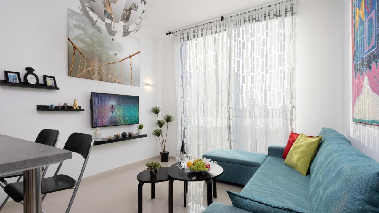Stylish 1Br Flat For 4 Ppl In Allenby By Holyguest Tel Aviv-Jaffa Exterior foto